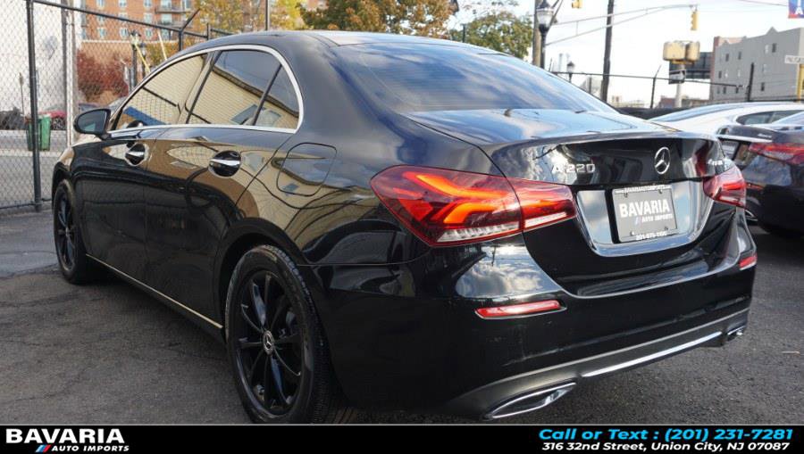 Used 2019 Mercedes-Benz A 220 4MATIC w/ Premium Package image 8