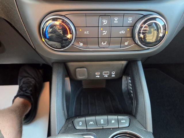 Used 2022 Chevrolet TrailBlazer ACTIV w/ Driver Confidence Package AWD/4WD image 19