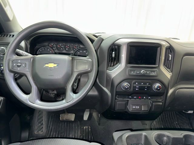 Used 2021 Chevrolet Silverado 1500 Custom AWD/4WD image 18