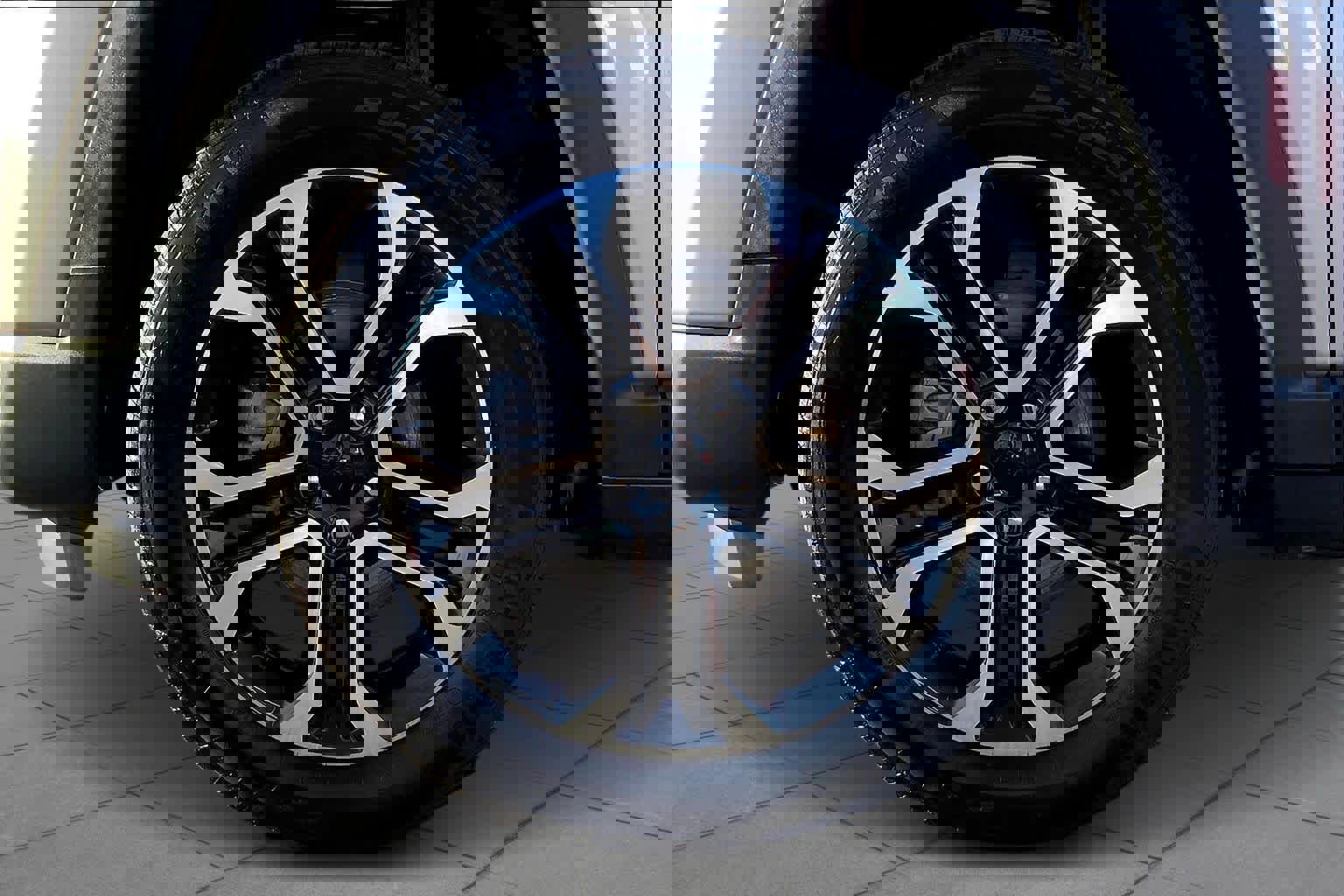 Used 2022 Jeep Compass Limited image 10