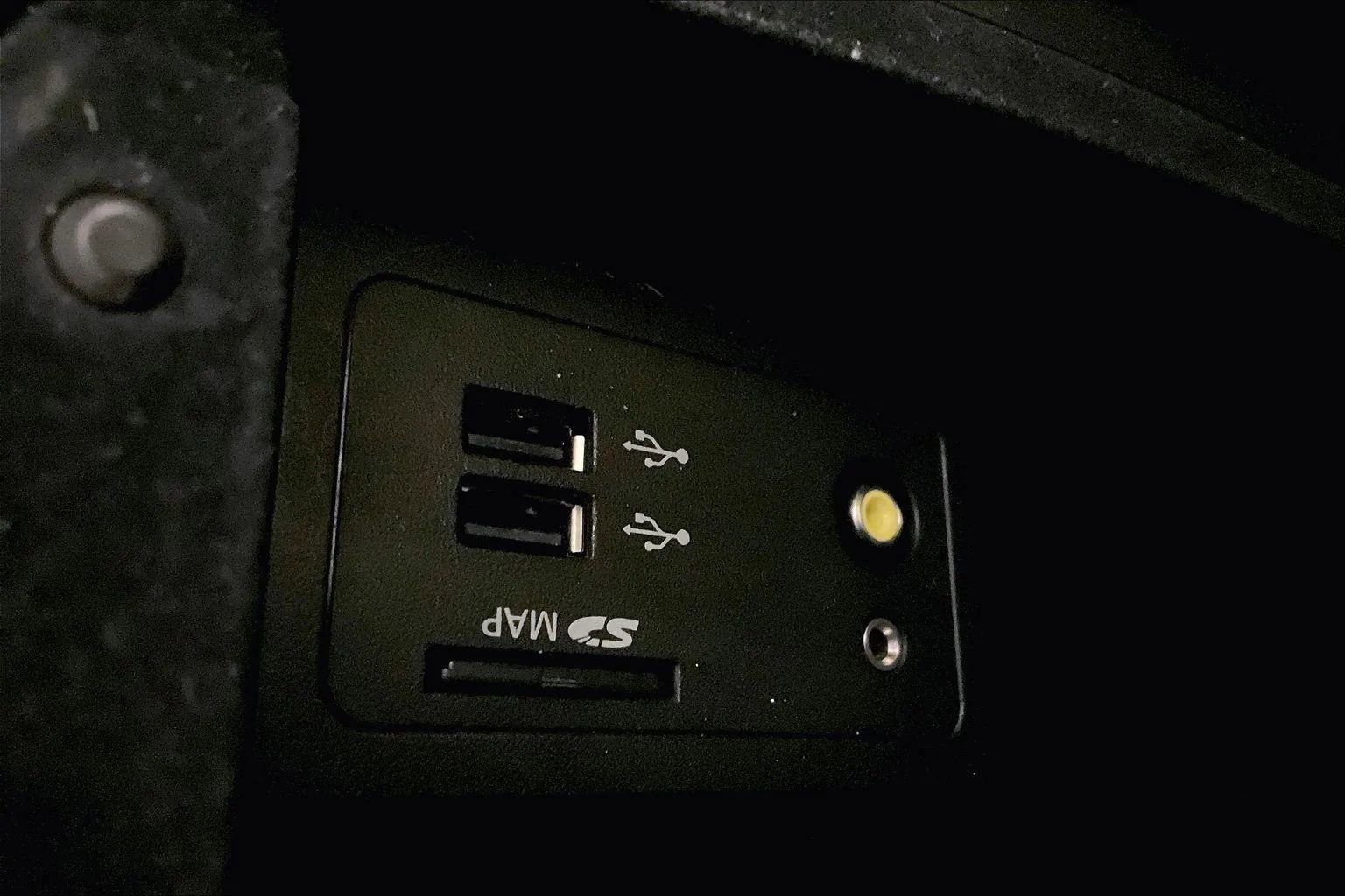 Used 2018 INFINITI Q50 Red Sport 400 w/ Sensory Package (Sport) image 32