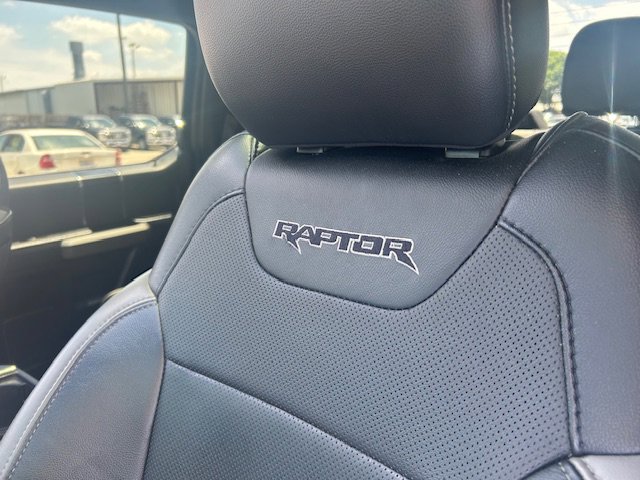 Used 2018 Ford F150 Raptor w/ Equipment Group 802A Luxury AWD/4WD image 14