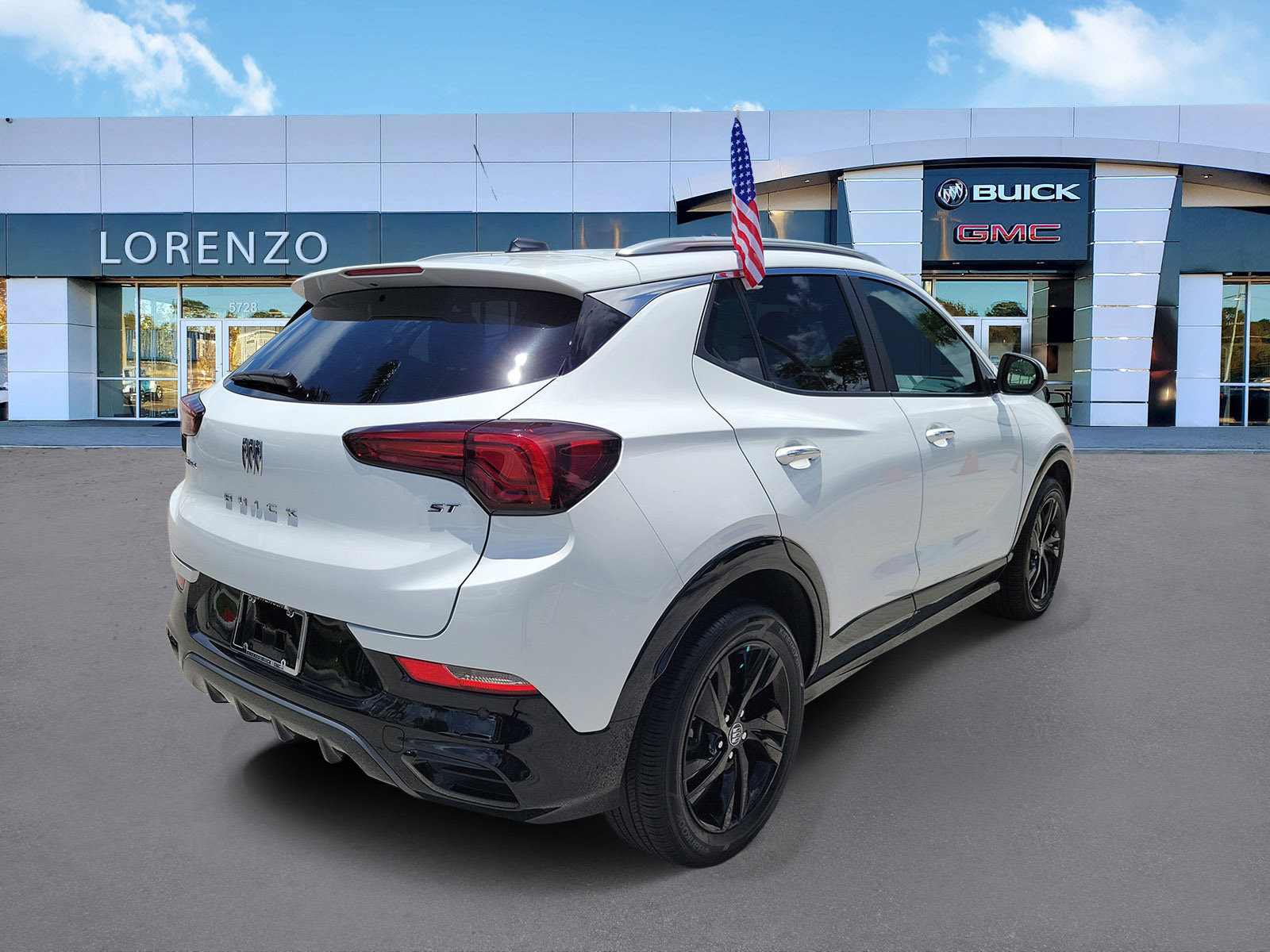 Used 2024 Buick Encore GX Sport Touring w/ Advanced Technology Package FWD image 5