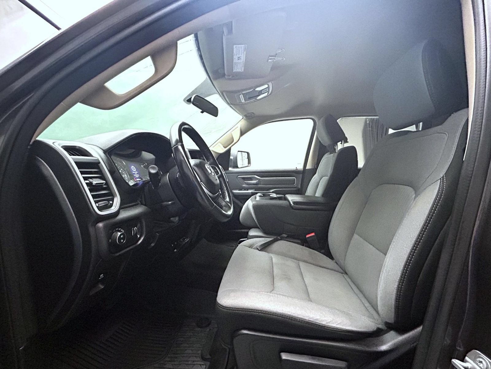 Used 2020 RAM 1500 Big Horn AWD/4WD image 10
