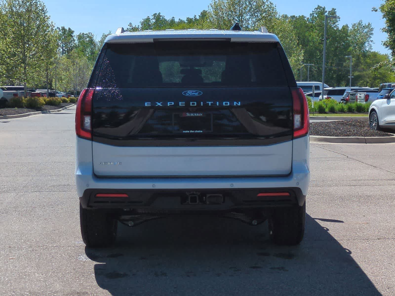 New 2026 Ford Expedition Active AWD/4WD image 7