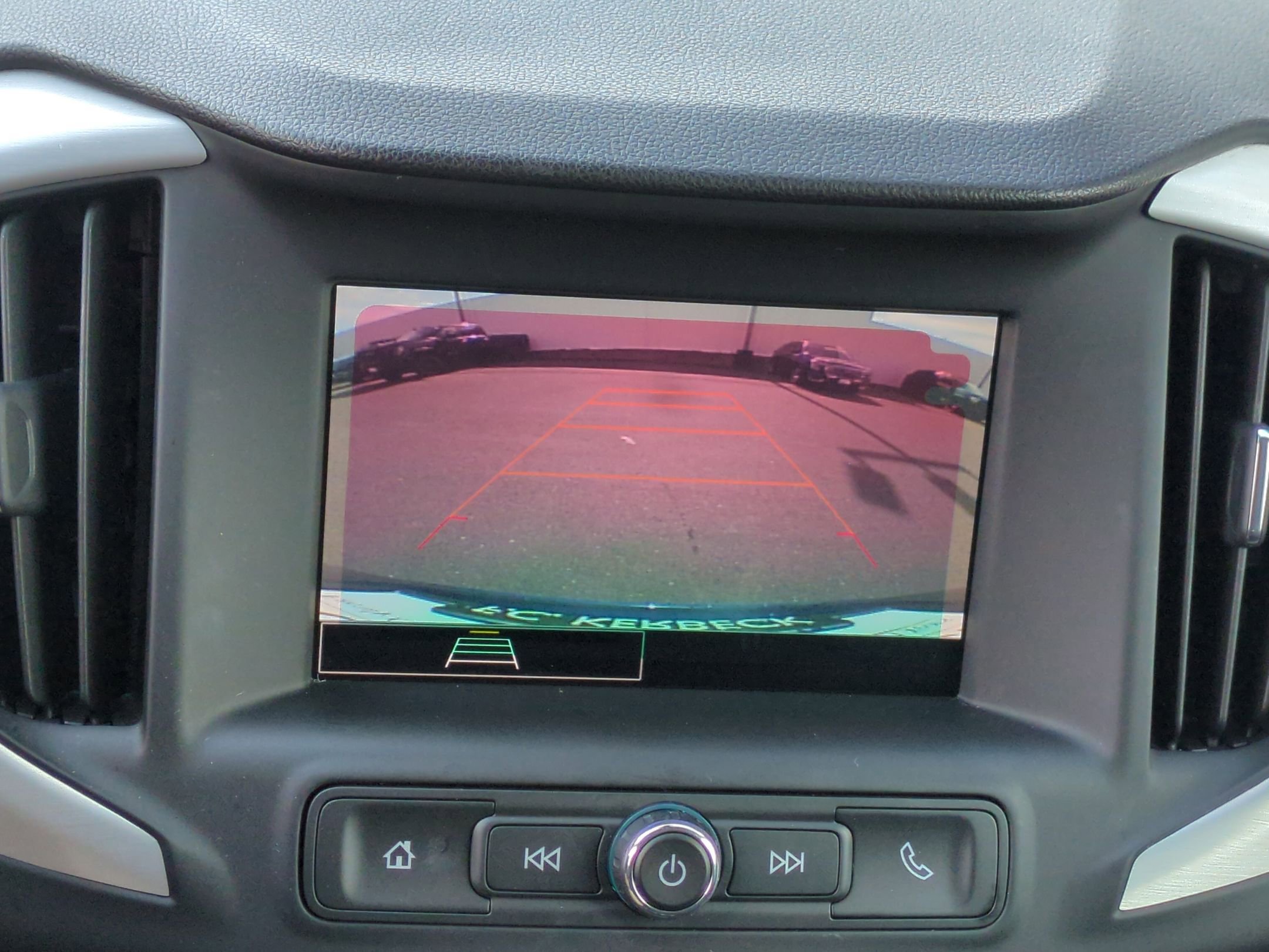 Certified 2022 GMC Terrain SLE w/ Driver Convenience Package image 15