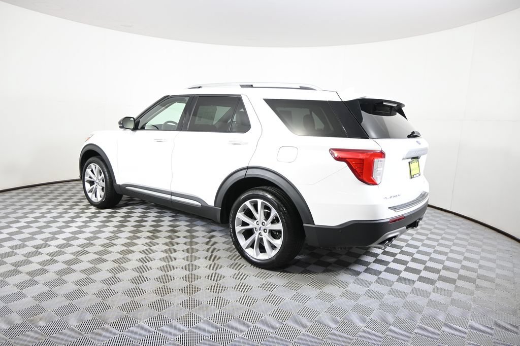 Used 2022 Ford Explorer Platinum w/ Equipment Group 601A AWD/4WD image 4
