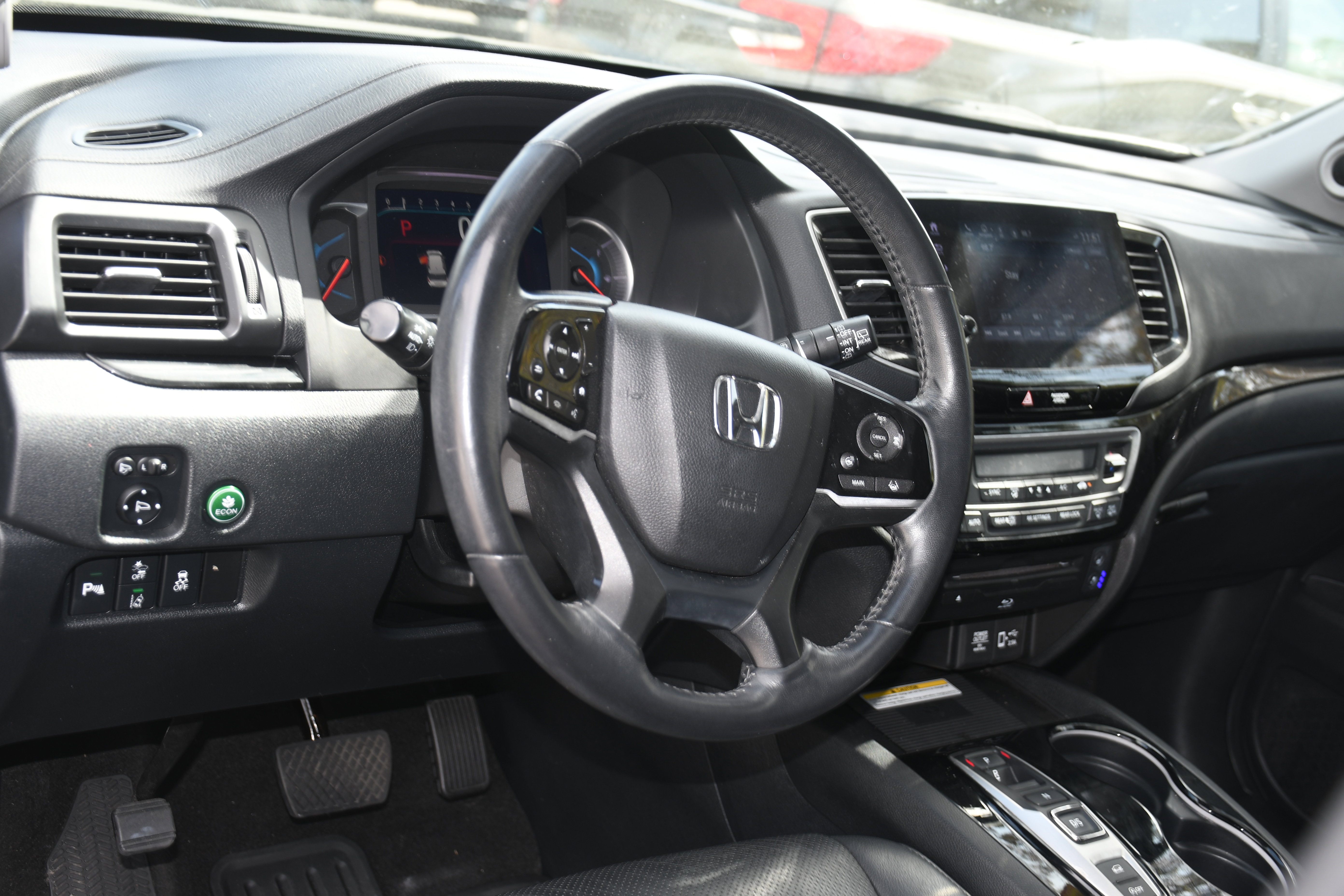 Used 2022 Honda Pilot Elite image 9