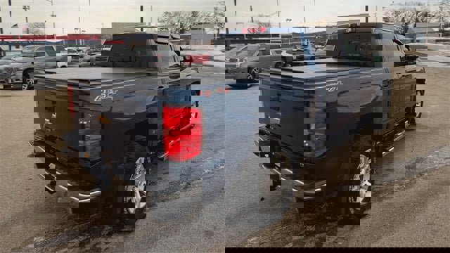 Used 2017 Chevrolet Silverado 1500 LT w/ All Star Edition image 38