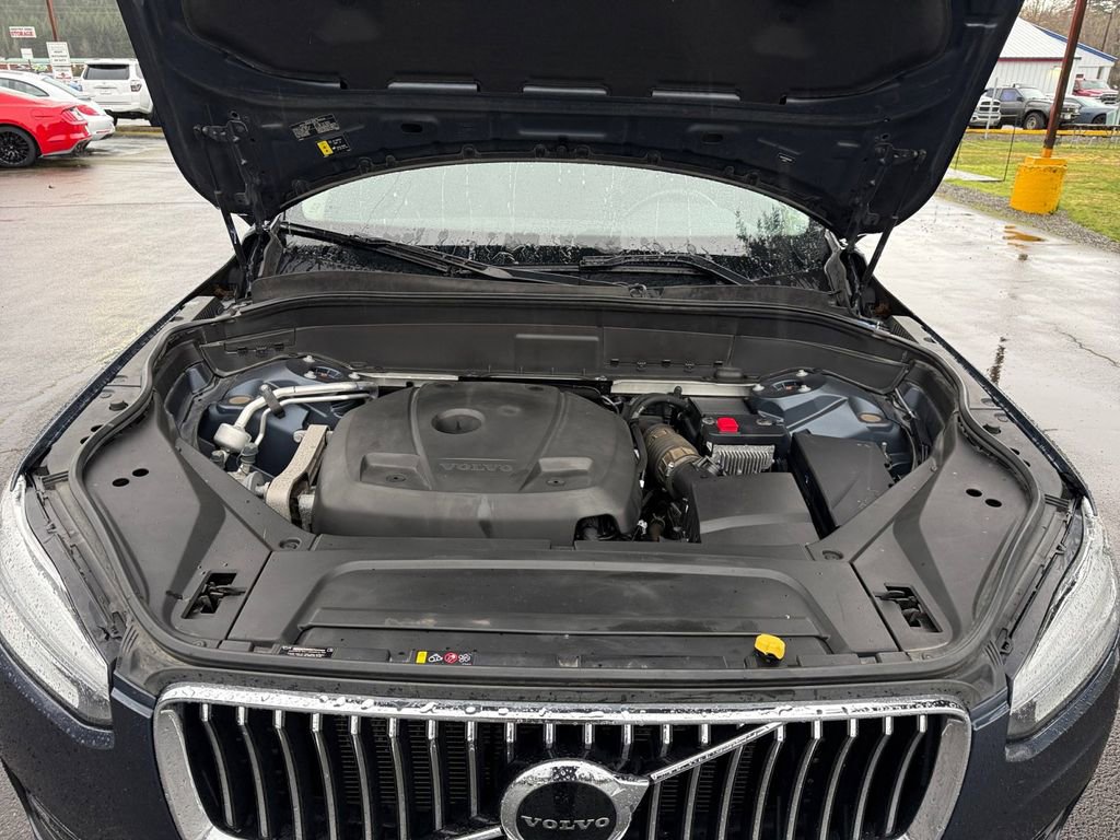 Used 2022 Volvo XC90 T6 Momentum image 19