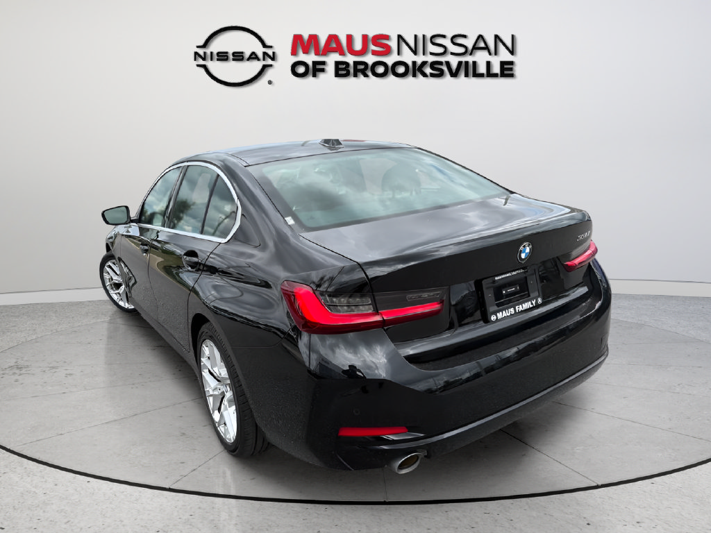 Used 2025 BMW 330i Sedan RWD image 6