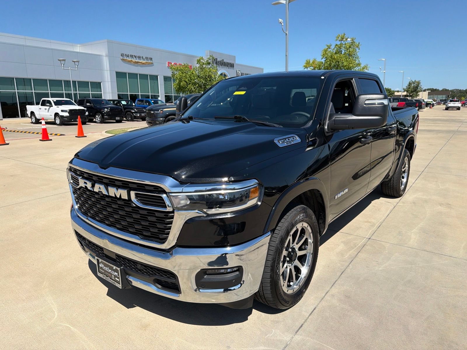Used 2025 RAM 1500 Lone Star AWD/4WD image 9