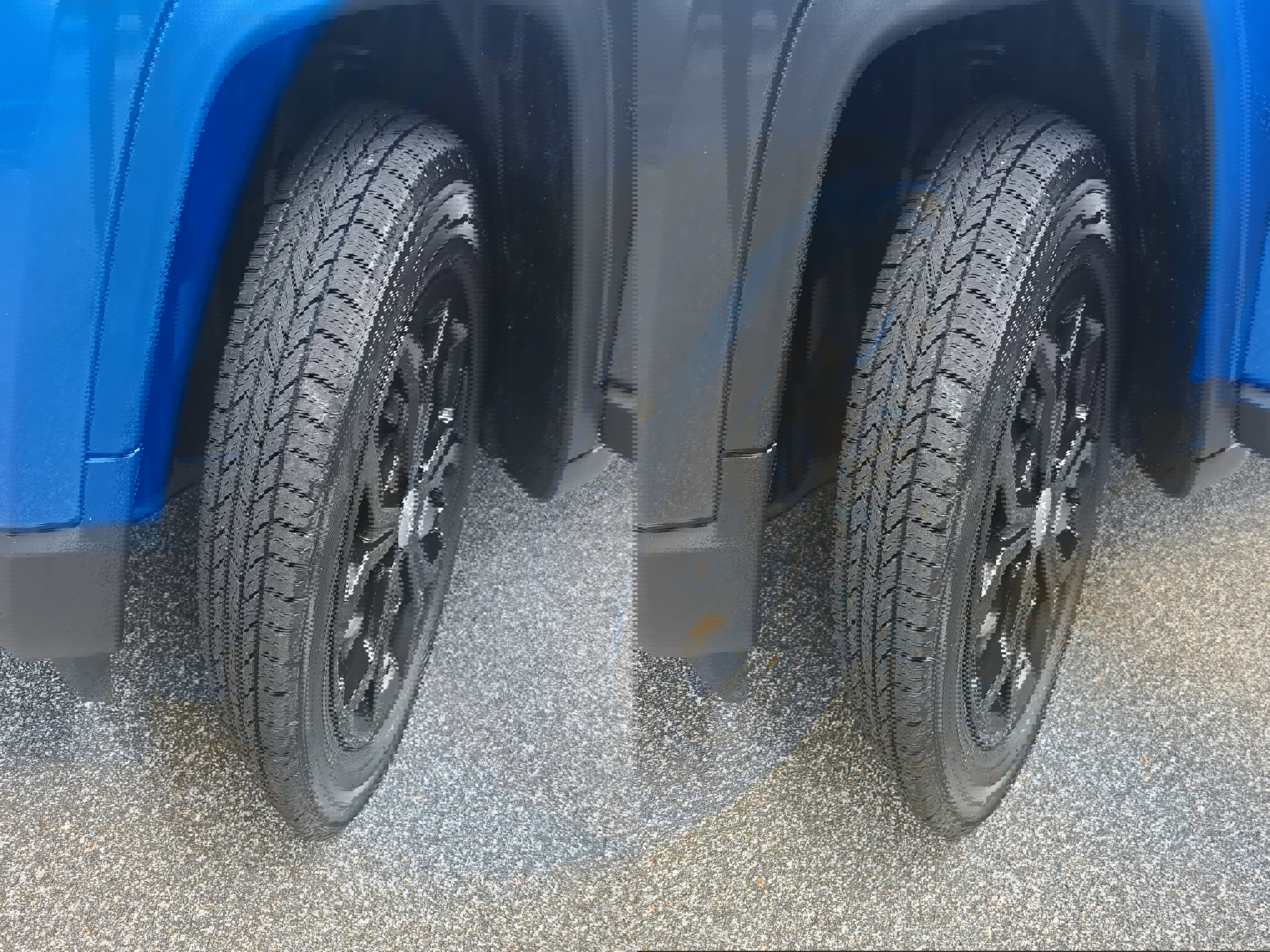 Used 2024 Jeep Compass Latitude image 30