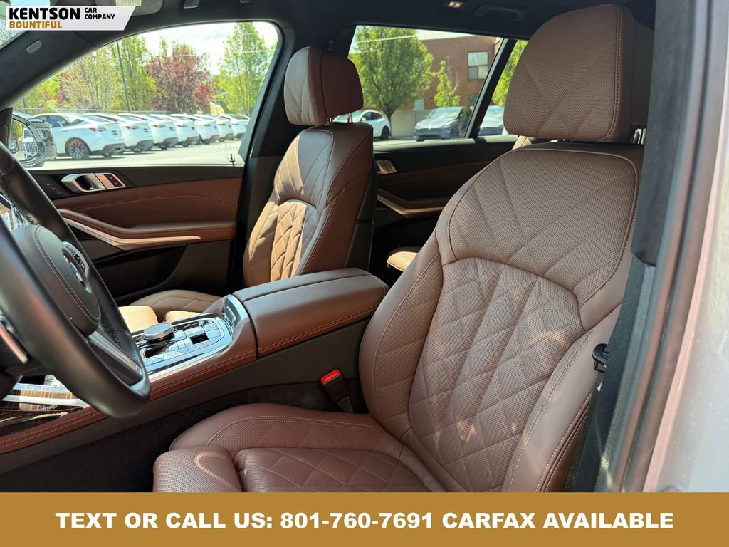 Used 2026 BMW X7 xDrive40i AWD/4WD image 25