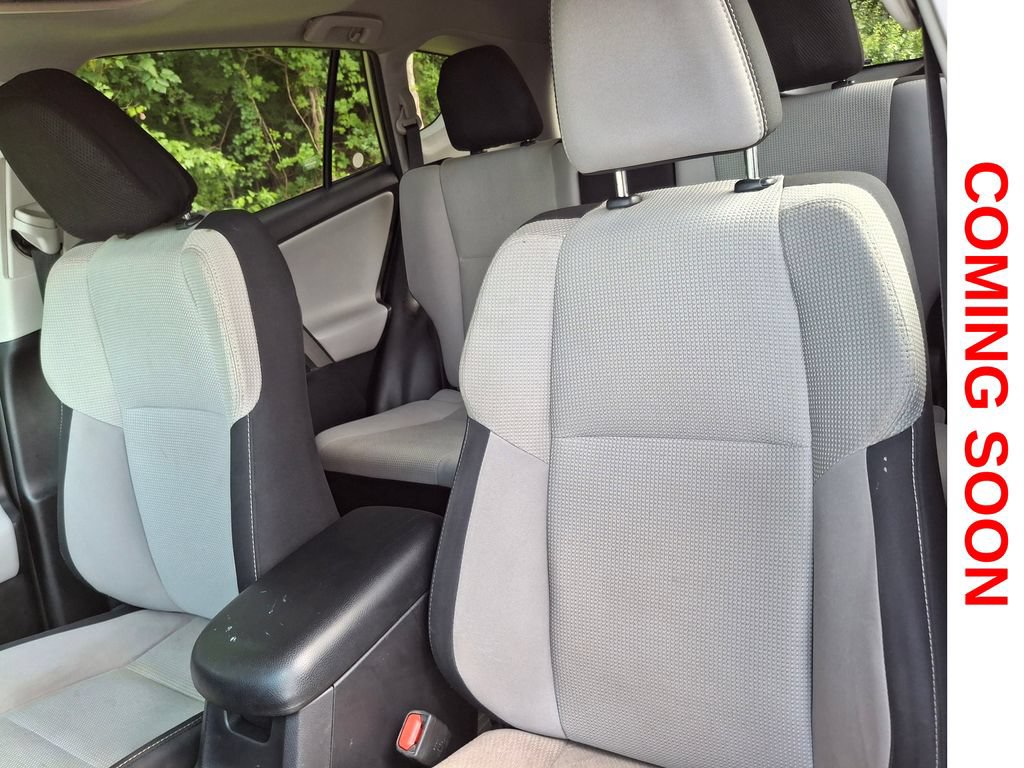 Used 2018 Toyota RAV4 XLE w/ Plus Extra Value Package AWD/4WD image 13
