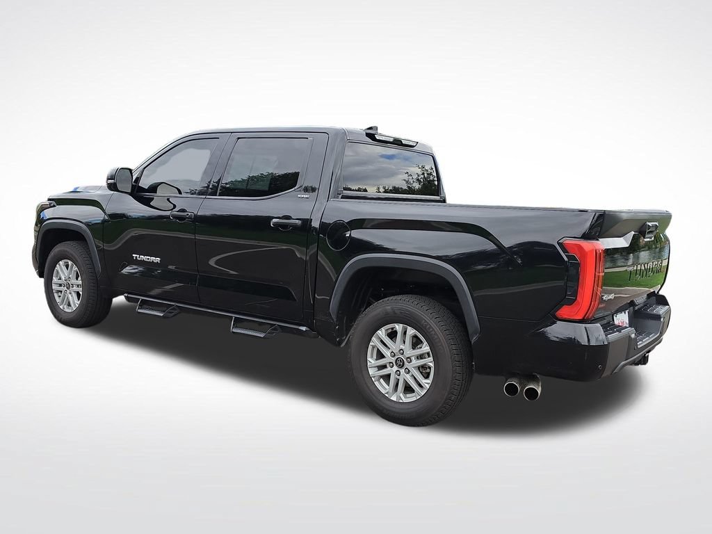Used 2023 Toyota Tundra SR5 w/ SR5 Convenience Package AWD/4WD image 3