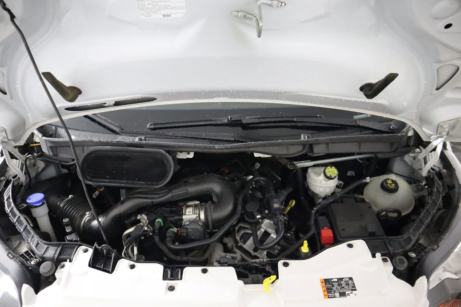 Used 2020 Ford Transit 150 Low Roof AWD image 46