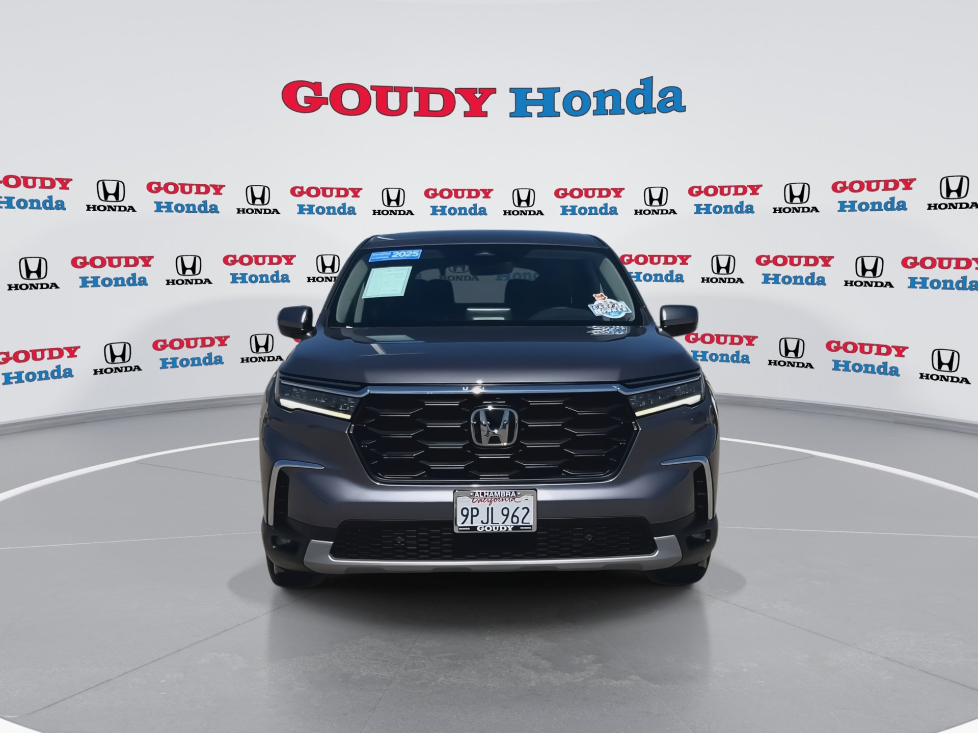 Certified 2025 Honda Pilot EX-L image 3