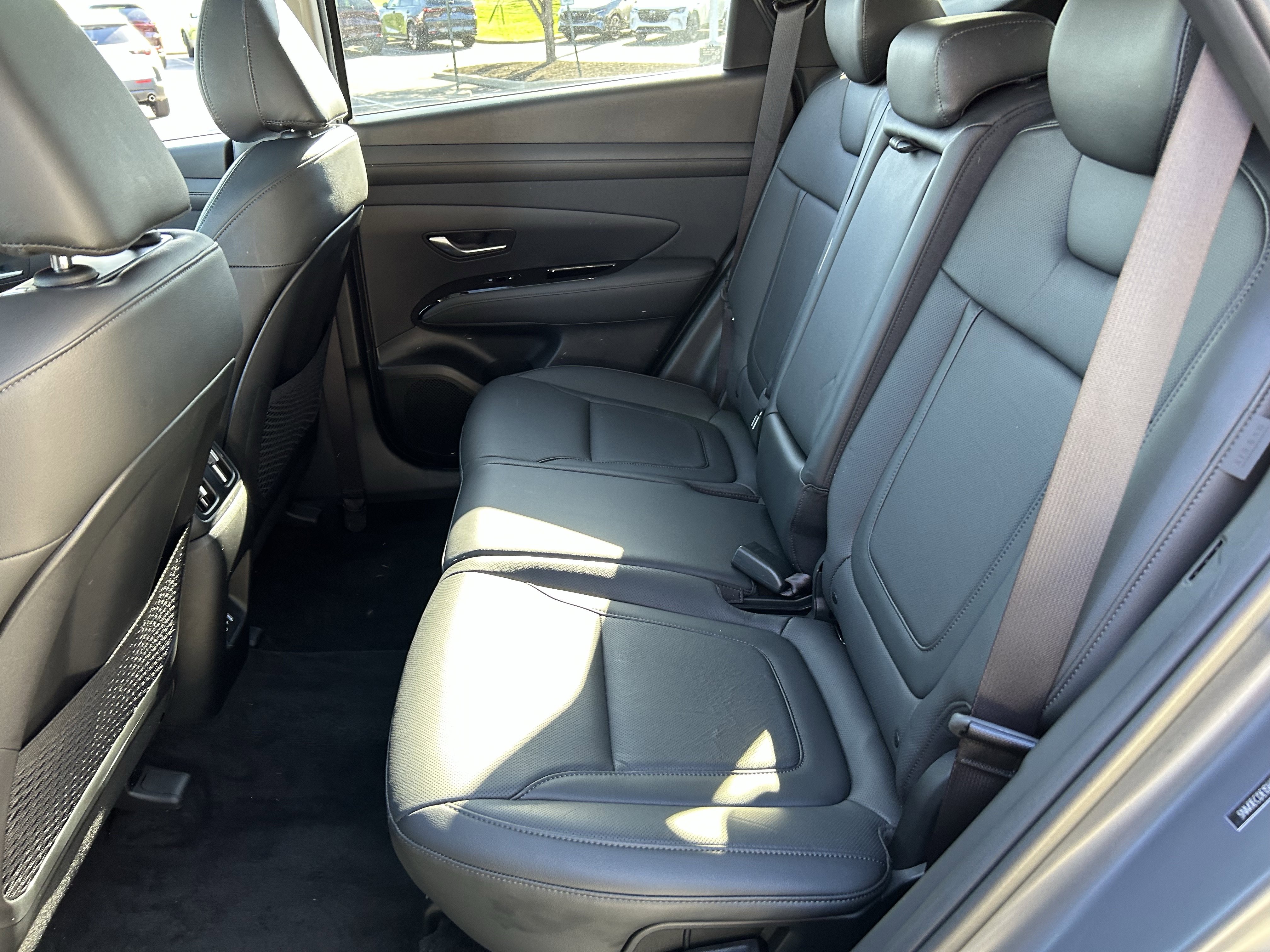 Used 2025 Hyundai Tucson Limited image 26