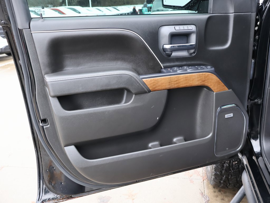 Used 2015 Chevrolet Silverado 1500 LTZ w/ Custom Sport Edition image 11