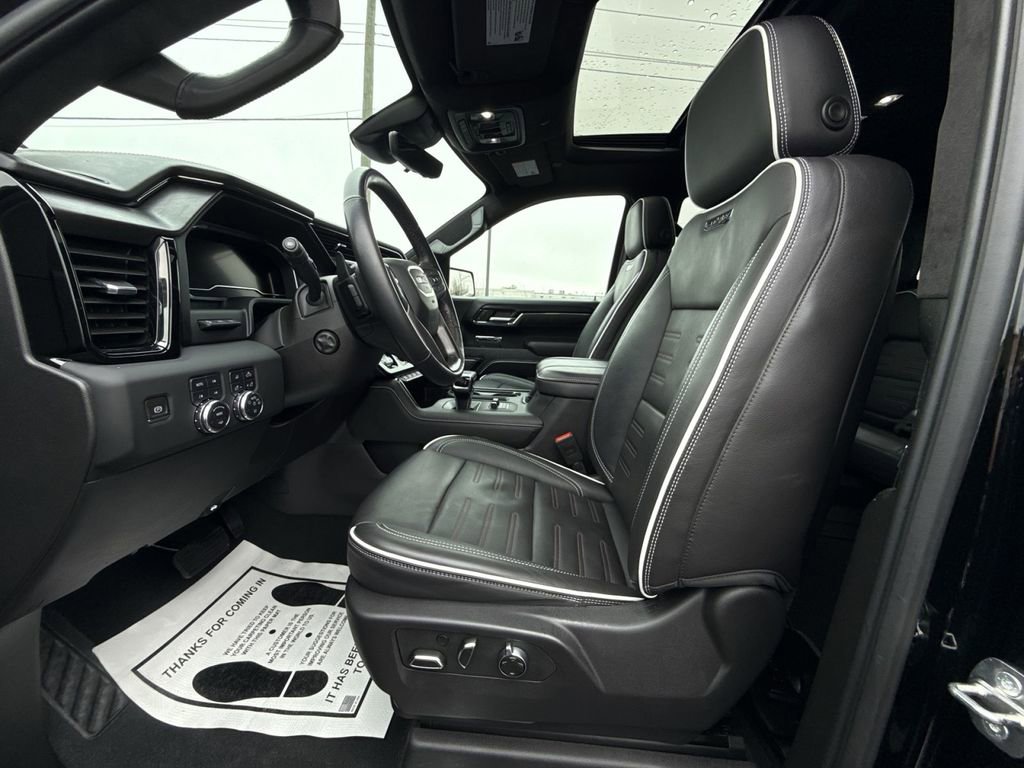 Used 2024 GMC Sierra 1500 AT4X image 13