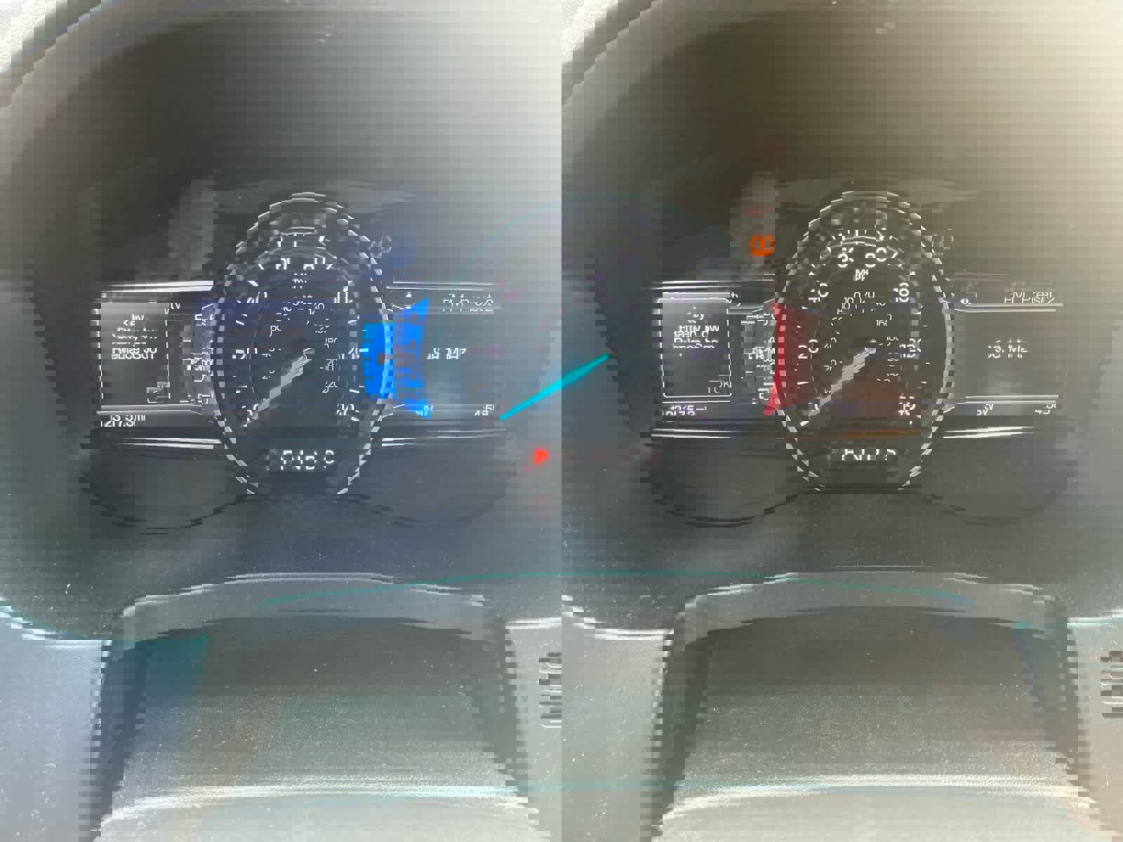 Used 2016 Ford Explorer XLT w/ Equipment Group 202A image 15