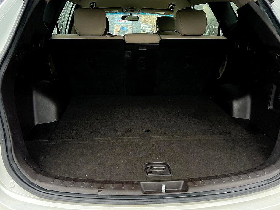 Used 2017 Hyundai Santa Fe Sport image 24