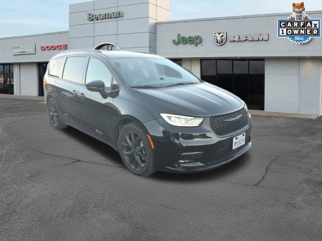 Used 2025 Chrysler Pacifica Limited