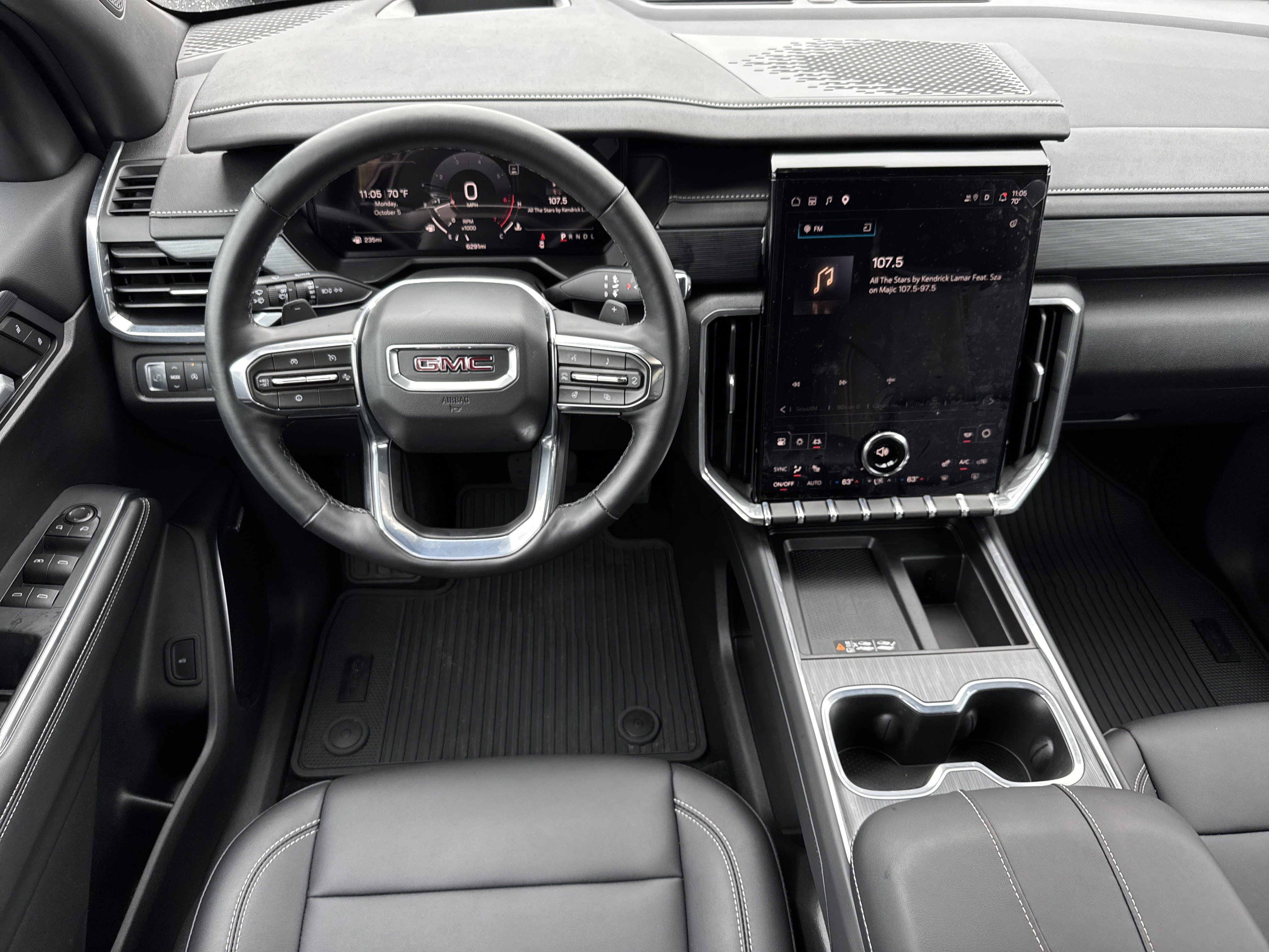 Used 2026 GMC Acadia Elevation w/ Black Edition FWD image 19