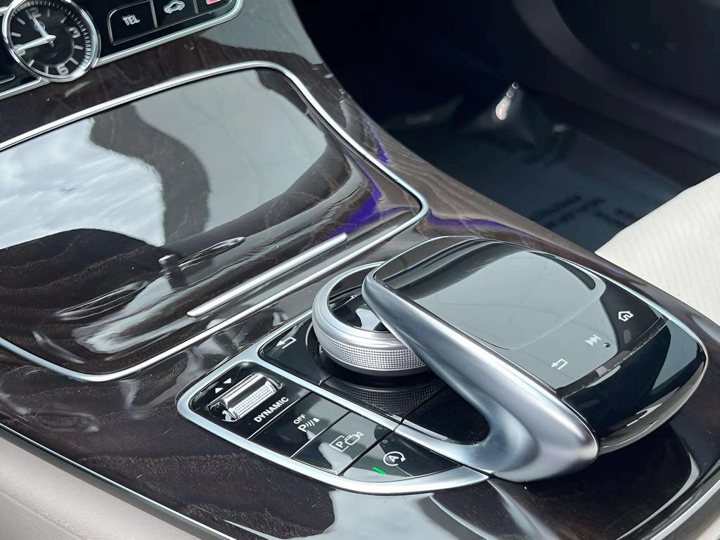 Used 2019 Mercedes-Benz E 300 image 29