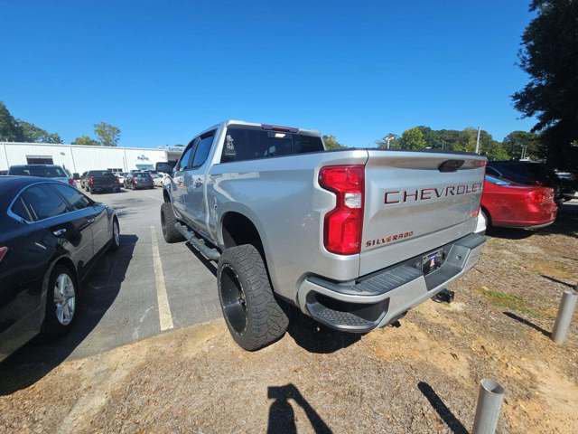 Used 2020 Chevrolet Silverado 1500 RST AWD/4WD image 4