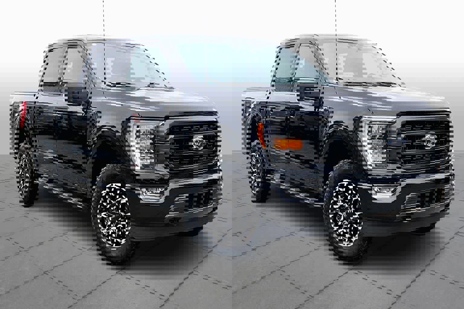 Certified 2022 Ford F150 XLT w/ Equipment Group 302A High image 3