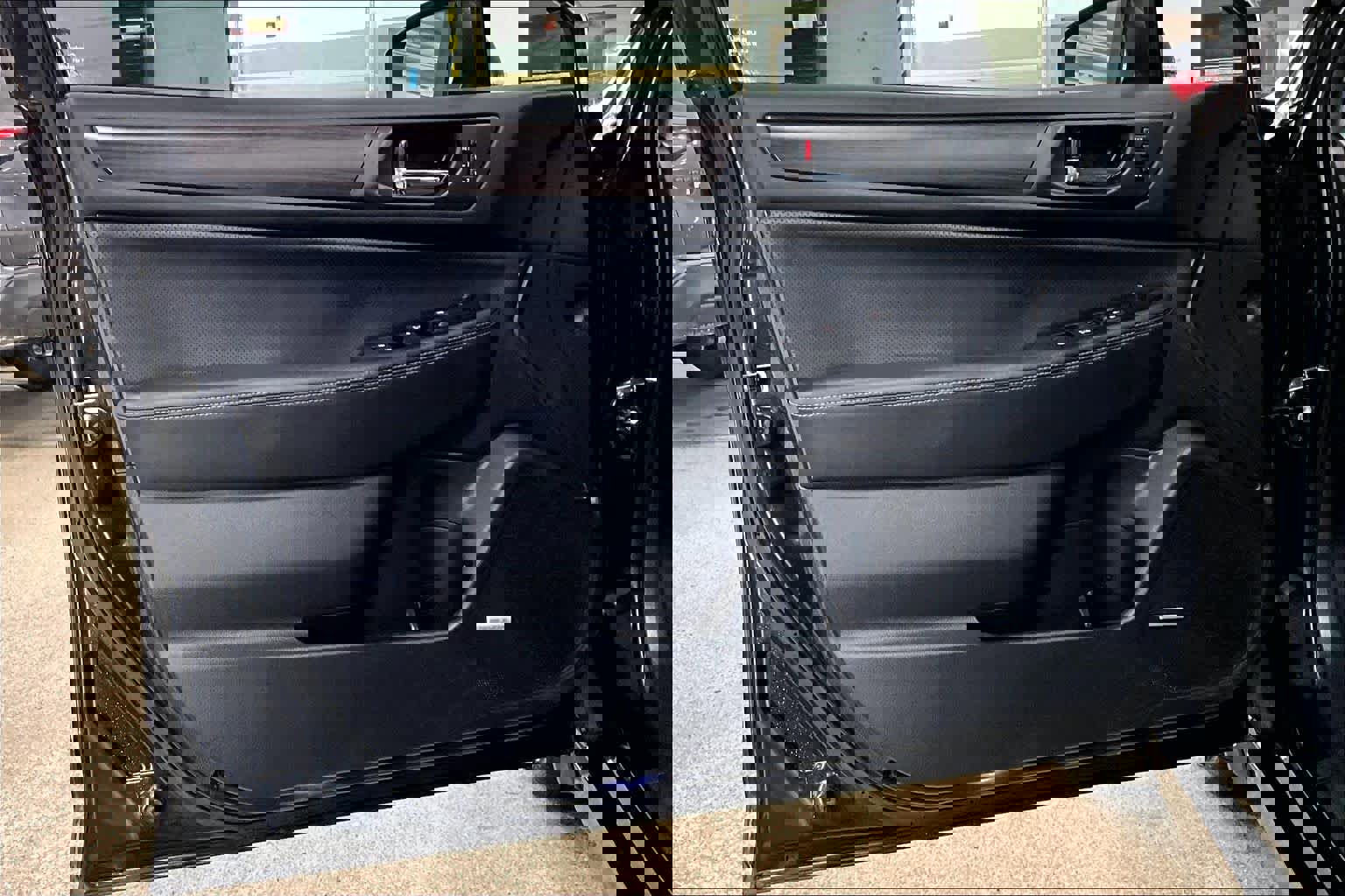 Used 2017 Subaru Legacy 2.5i Limited image 22