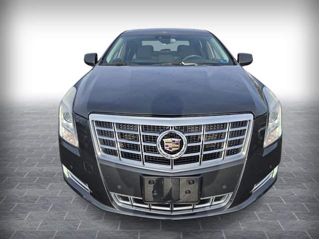 Used 2015 Cadillac XTS Luxury w/ Driver Awareness Package image 2