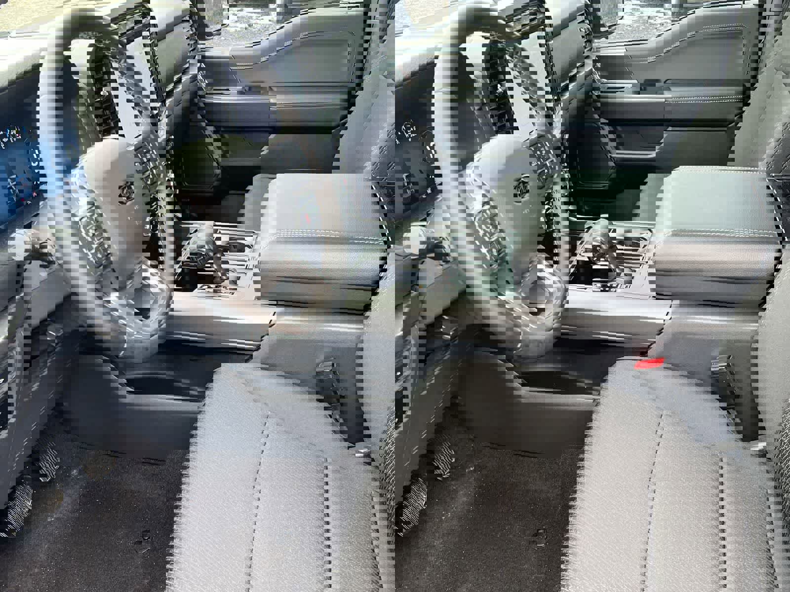 Used 2024 Ford F150 XLT w/ Equipment Group 302A MID image 10