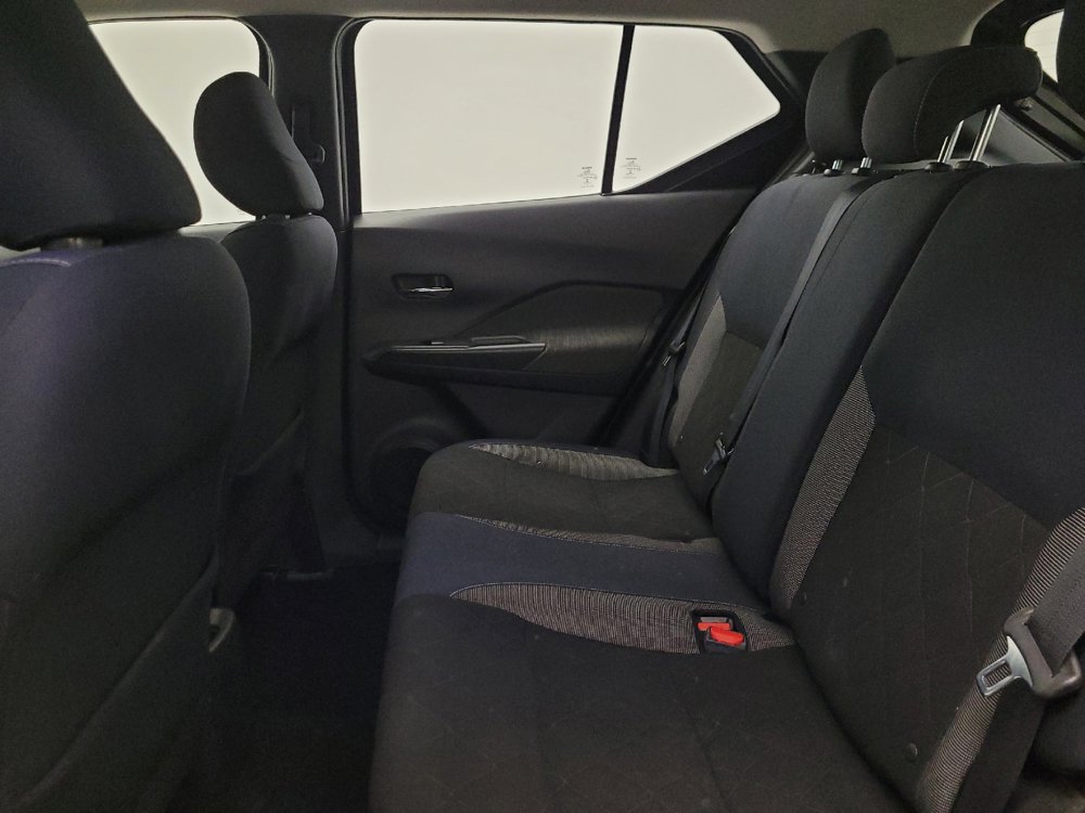 Used 2018 Nissan Kicks SV w/ Exterior Package FWD image 18
