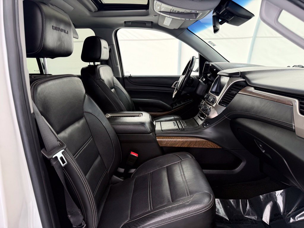 Used 2018 GMC Yukon Denali w/ Open Road Package AWD/4WD image 27