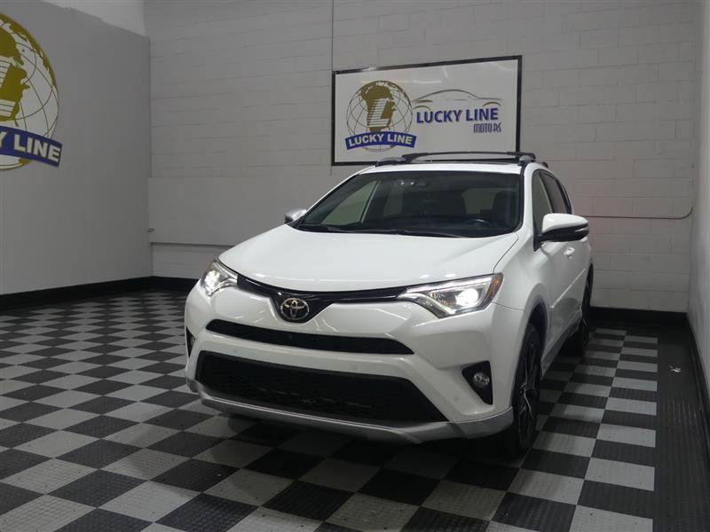 Used 2016 Toyota RAV4 SE w/ Advanced Technology Package AWD/4WD image 5