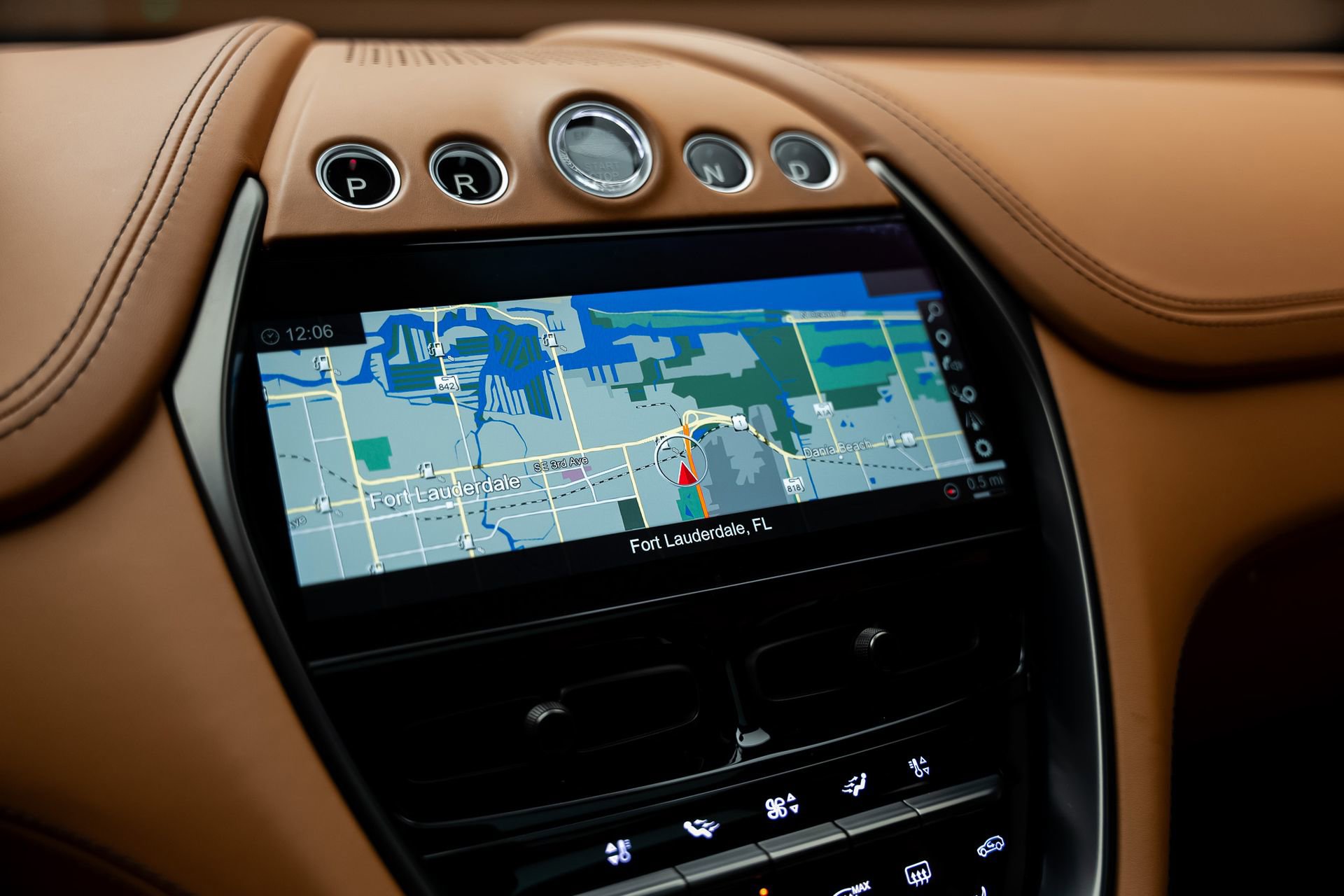 Used 2023 Aston Martin DBX 707 image 49