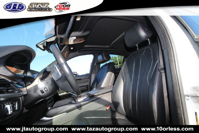 Used 2020 Audi Q8 Premium Plus AWD/4WD image 26