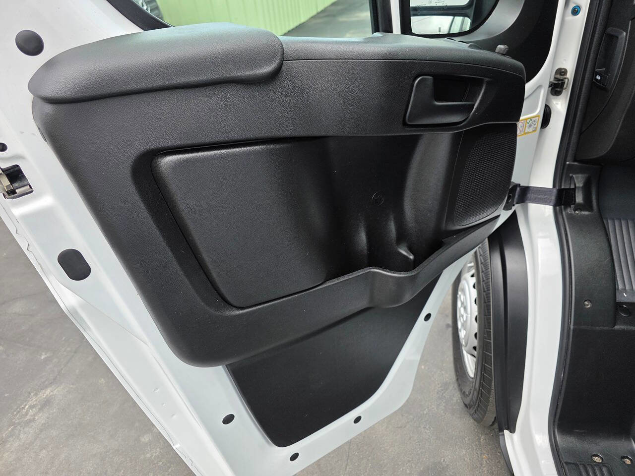 Used 2025 RAM ProMaster 3500 w/ Convenience Group FWD image 19