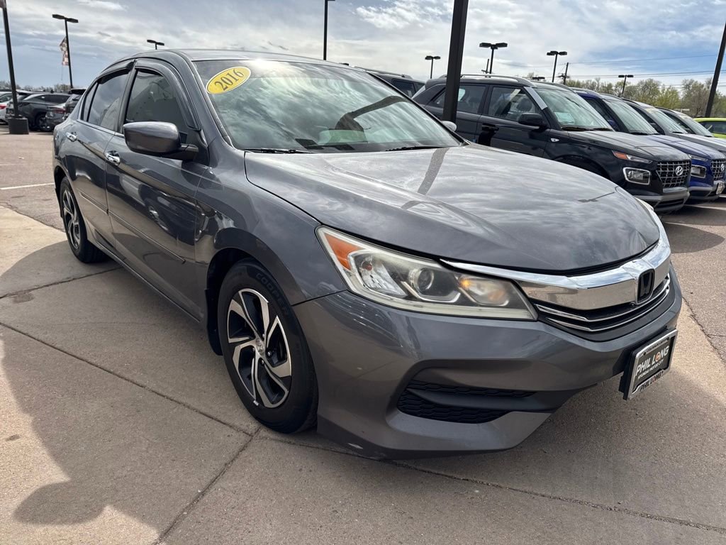 Used 2016 Honda Accord LX image 7