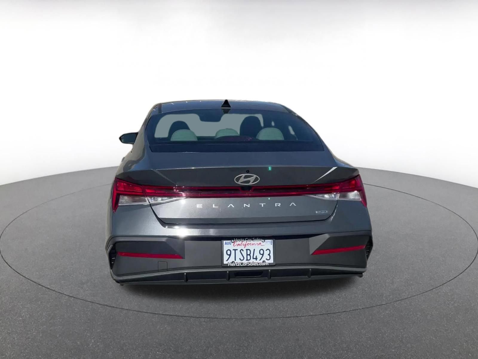 Used 2025 Hyundai Elantra Limited image 14