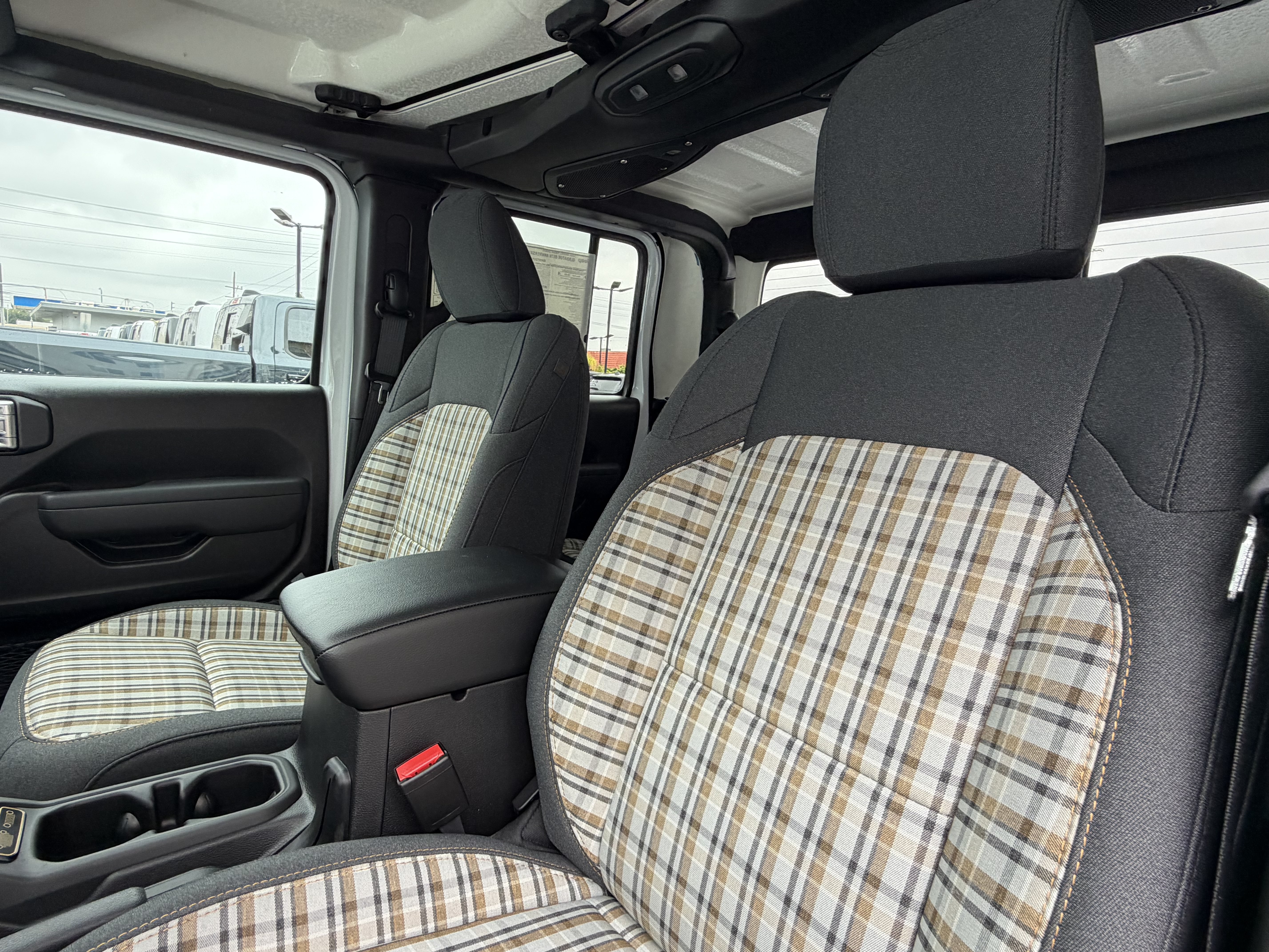 New 2026 Jeep Gladiator Sport AWD/4WD image 19