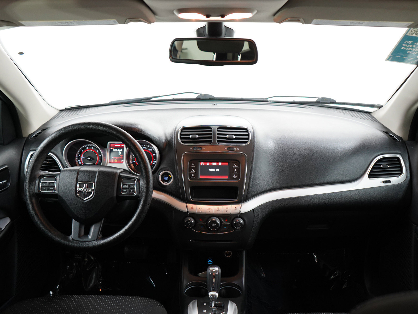 Used 2019 Dodge Journey SE w/ Blacktop Package FWD image 14