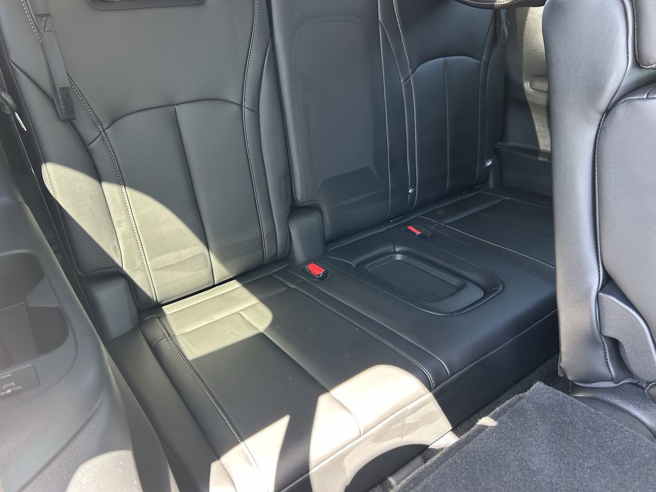 Certified 2026 INFINITI QX60 Luxe w/ Cargo Package FWD image 13
