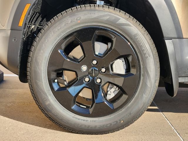 Used 2026 Land Rover Defender 110 S image 7