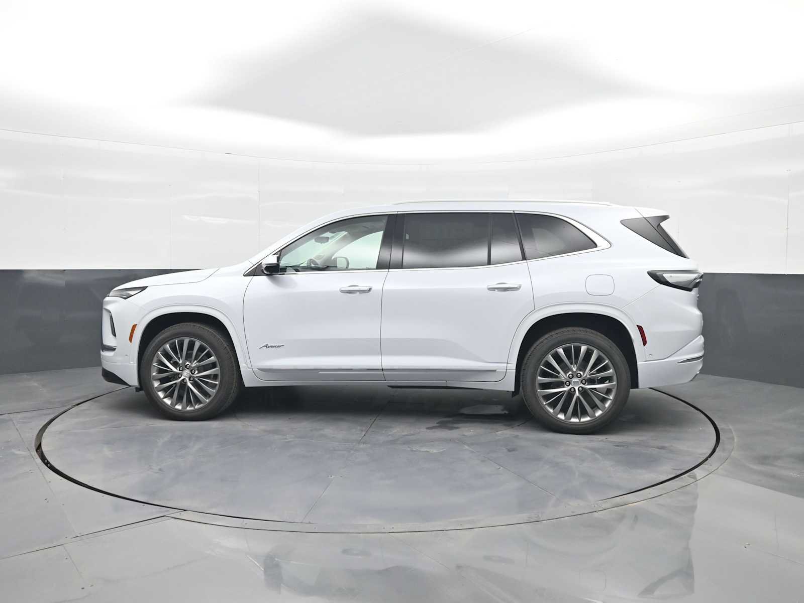 New 2026 Buick Enclave Avenir w/ Super Cruise Package AWD/4WD image 5