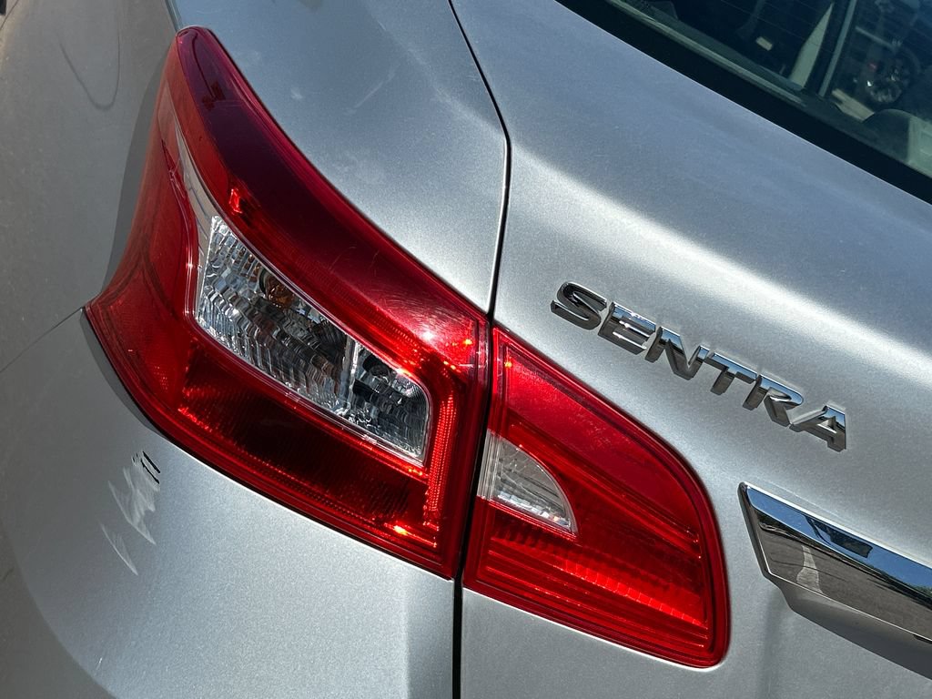 Used 2019 Nissan Sentra S FWD image 22