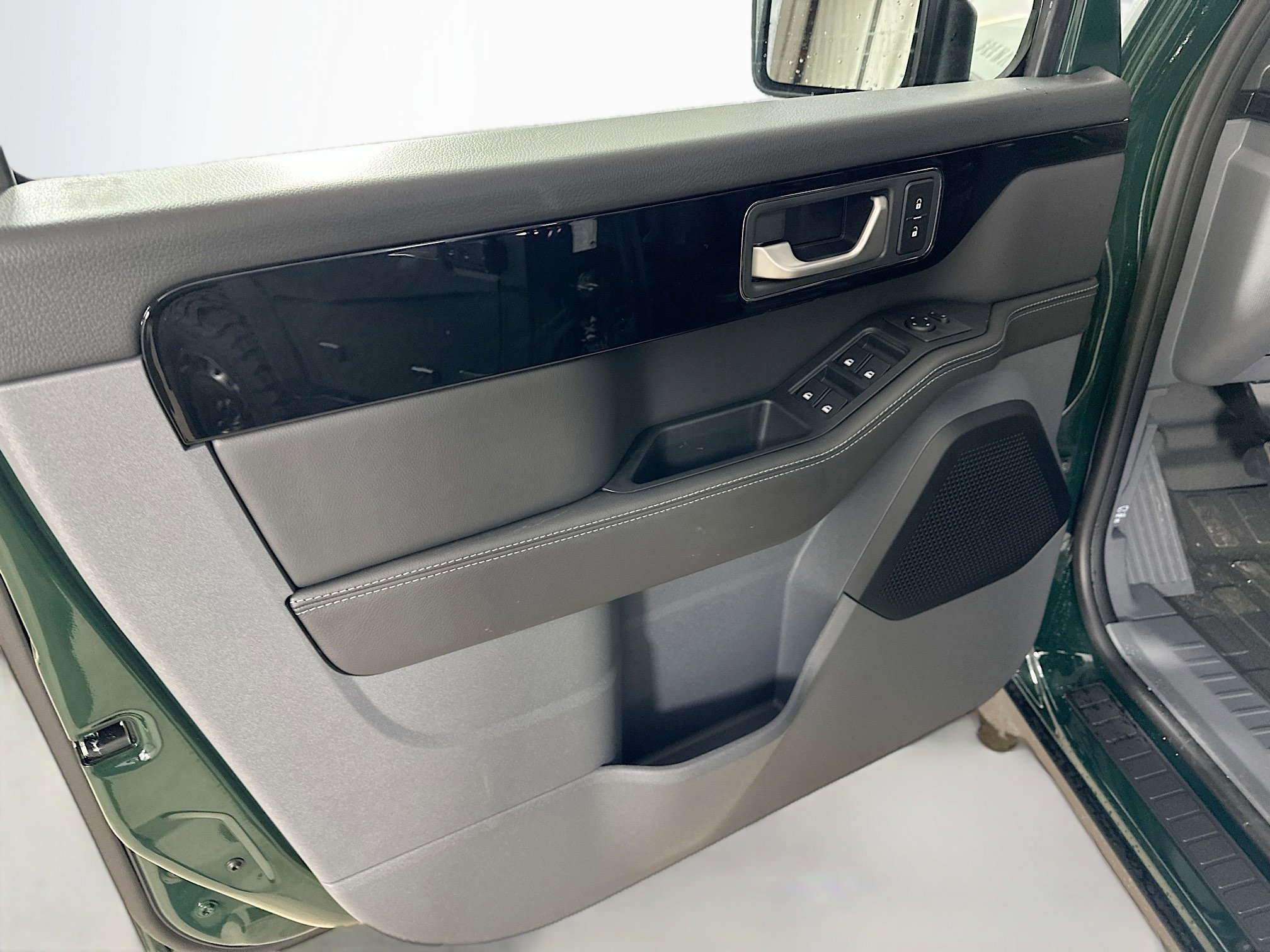 New 2026 INEOS Grenadier AWD/4WD image 17